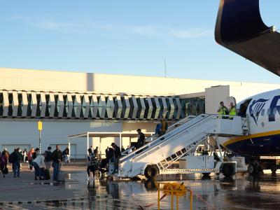 L’aeroport de Castelló supera el seu objectiu anual amb 260.000 passatgers en 2023 i aconseguix el milió d’usuaris des de l’inici de l’activitat ...